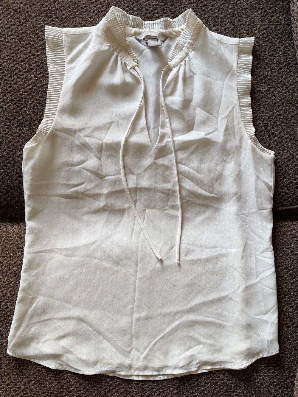 H&M White Sleeveless Ruffle Neck Blouse | Swiss Dot Tie Neck Top | Size 2